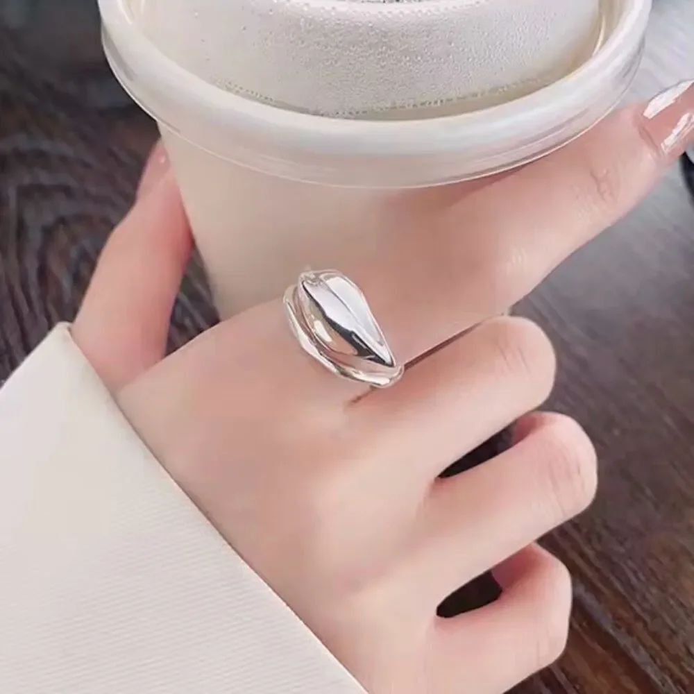 The Gentle Leaf Ring in sterling silver adjustable